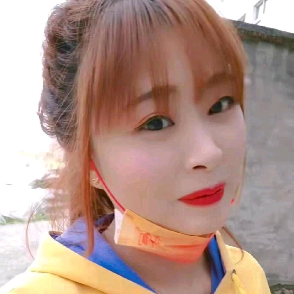 爱笑的丫头