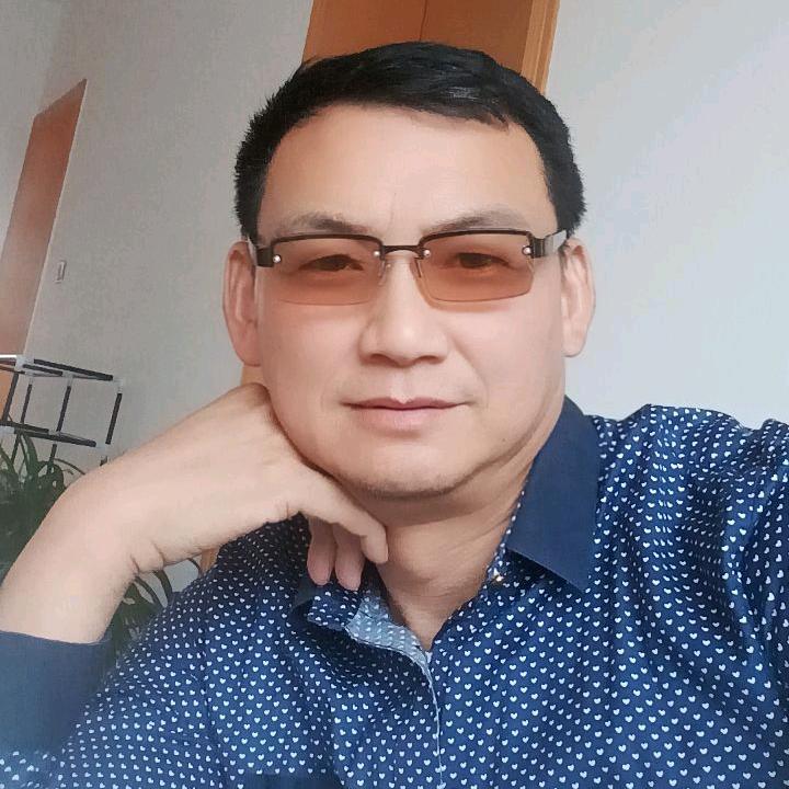 潘哥，〈爱唱歌’）