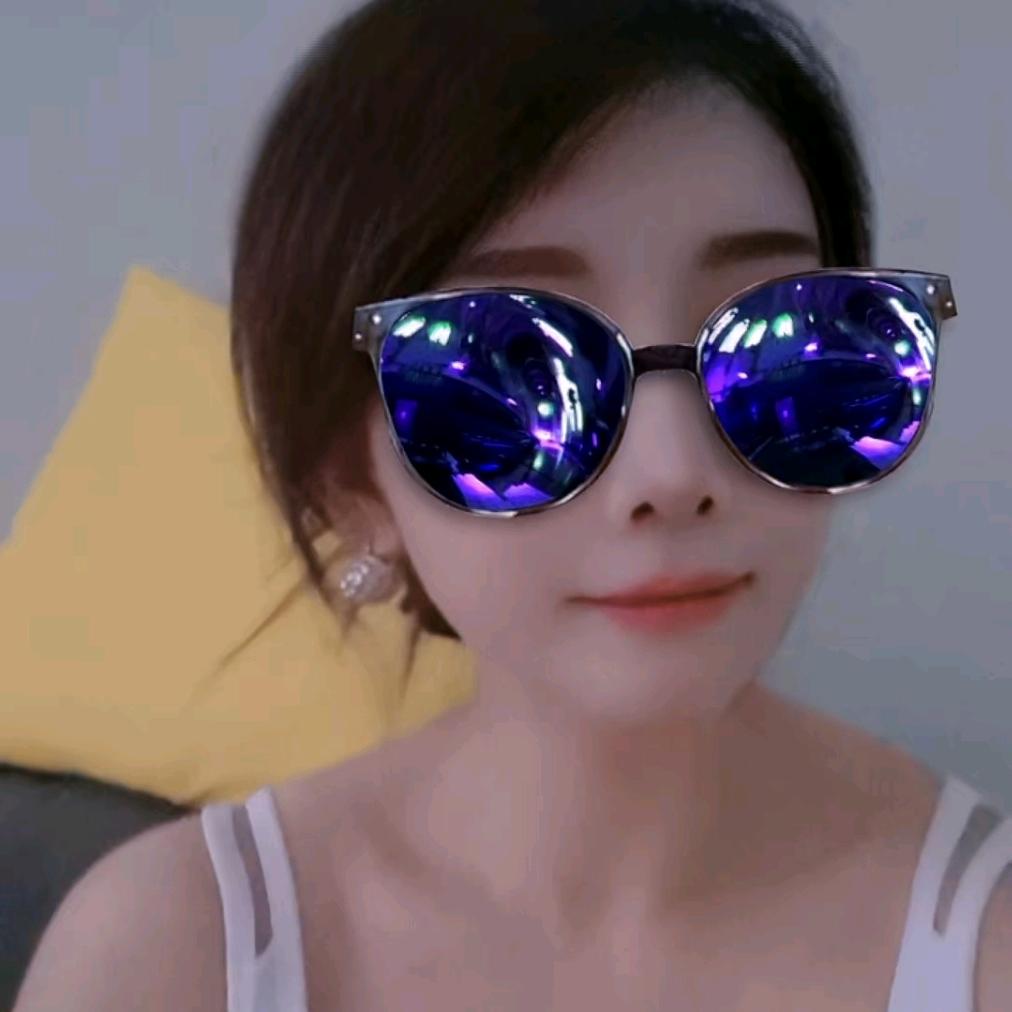 熊氏肥肠馆，花鸟店！