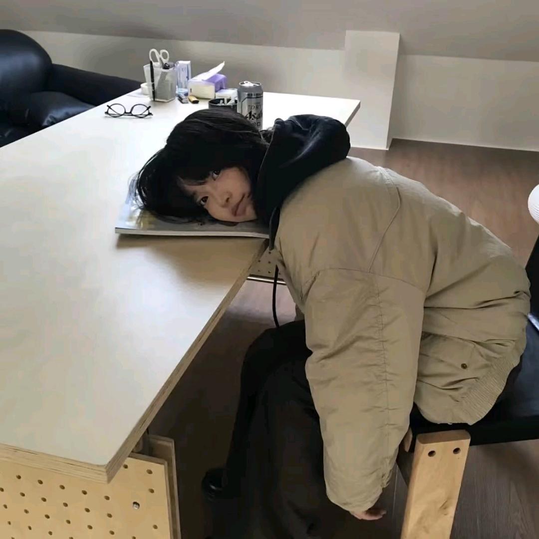 ￴凌晨
