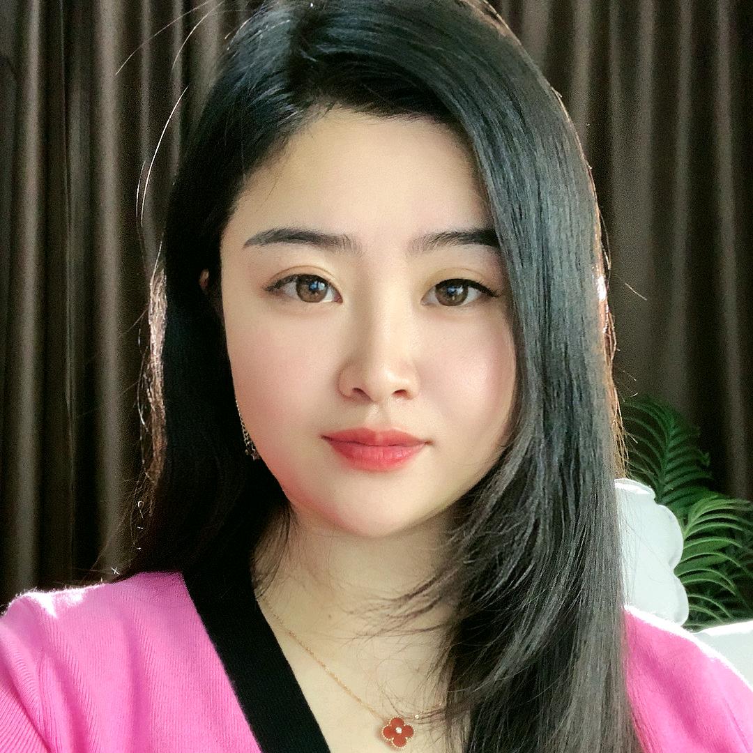 阿秀🐬²⁵⁹⁹✨️