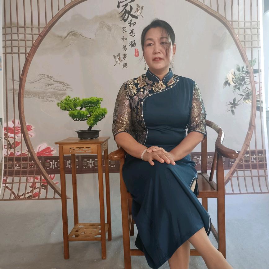 丽丽