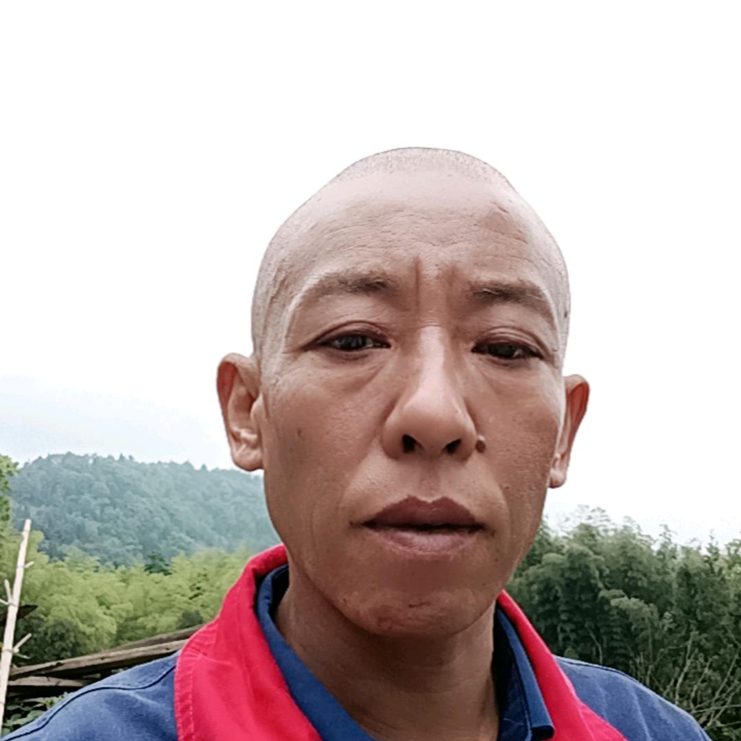 李隆江