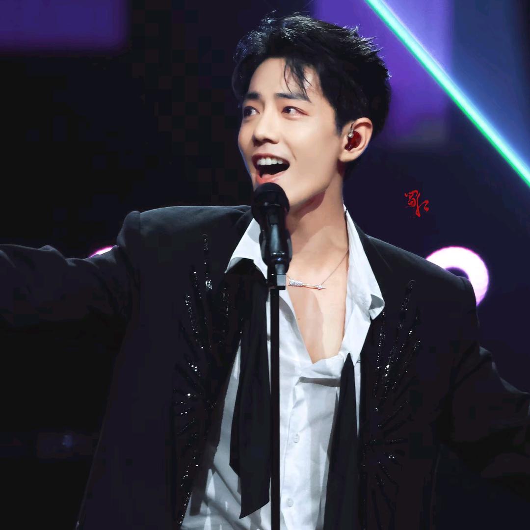 青柠(ᵒ̤̑ ₀̑ ᵒ̤̑)