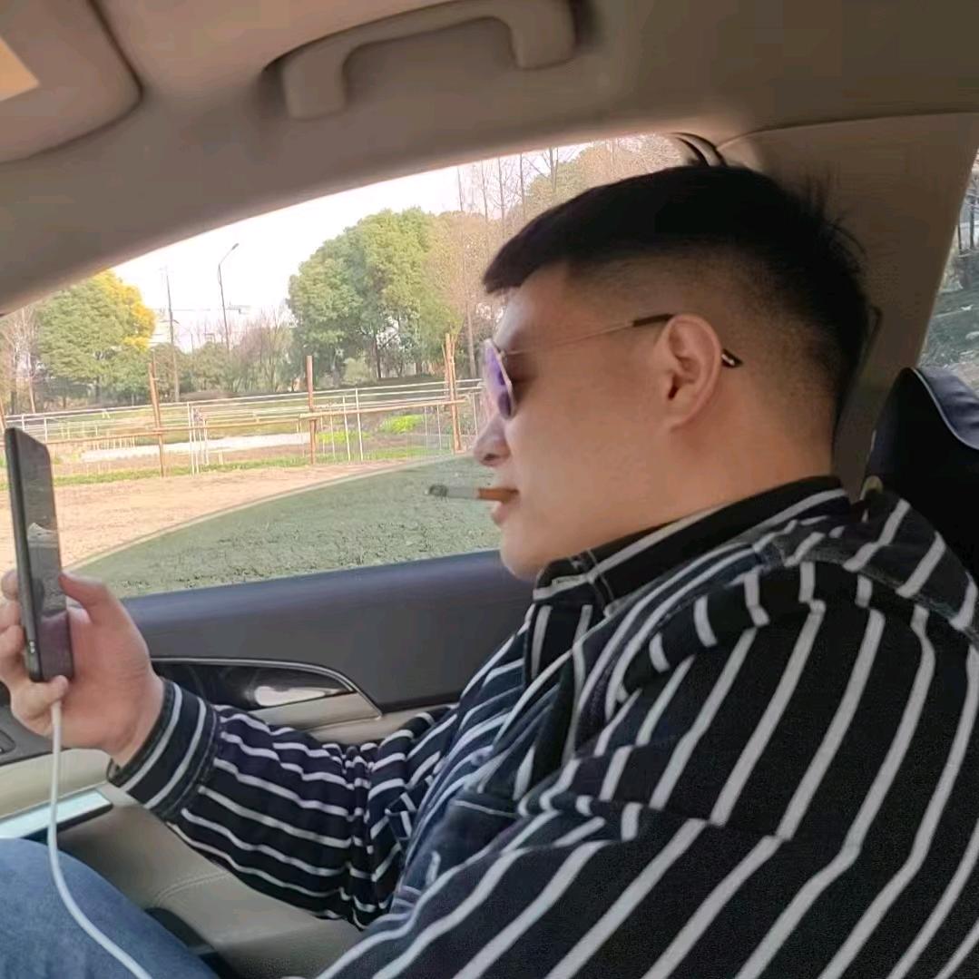 马  磊