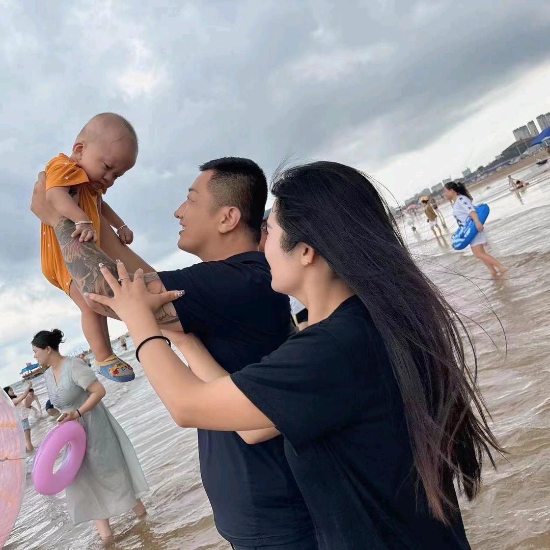 @李小姐的陈先生💕