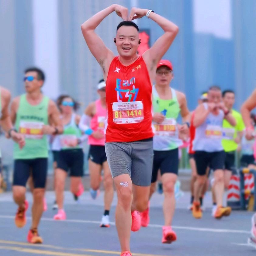 小魏哥