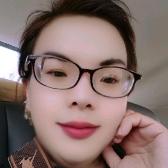 有个性的女人。