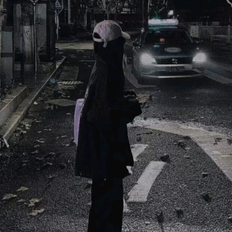 ℳ̶̶̶̶♡̶҉酷野阿姨