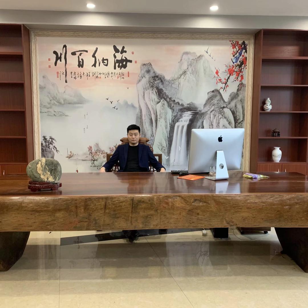 哲哥一直很努力