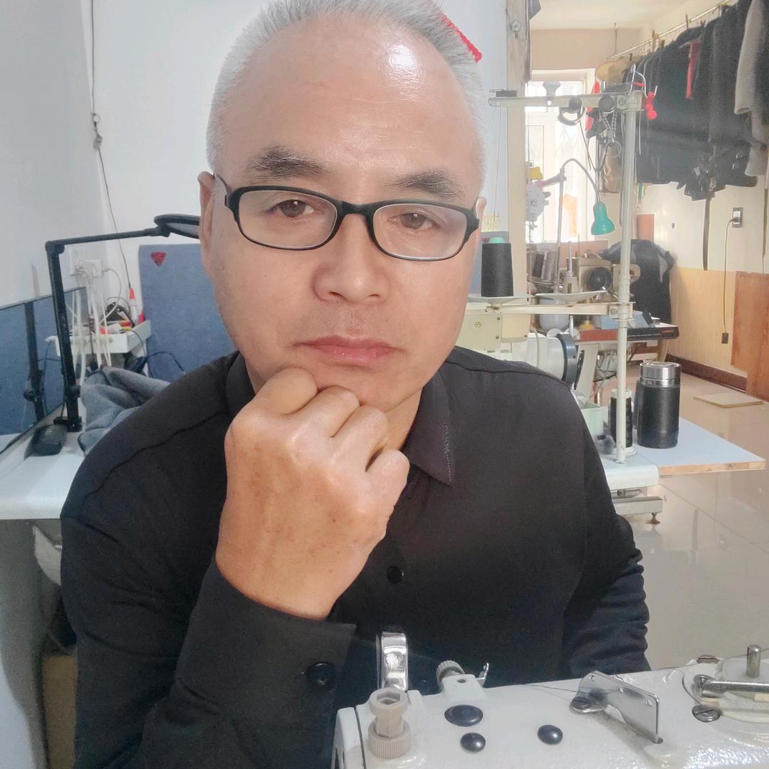 王刚制衣