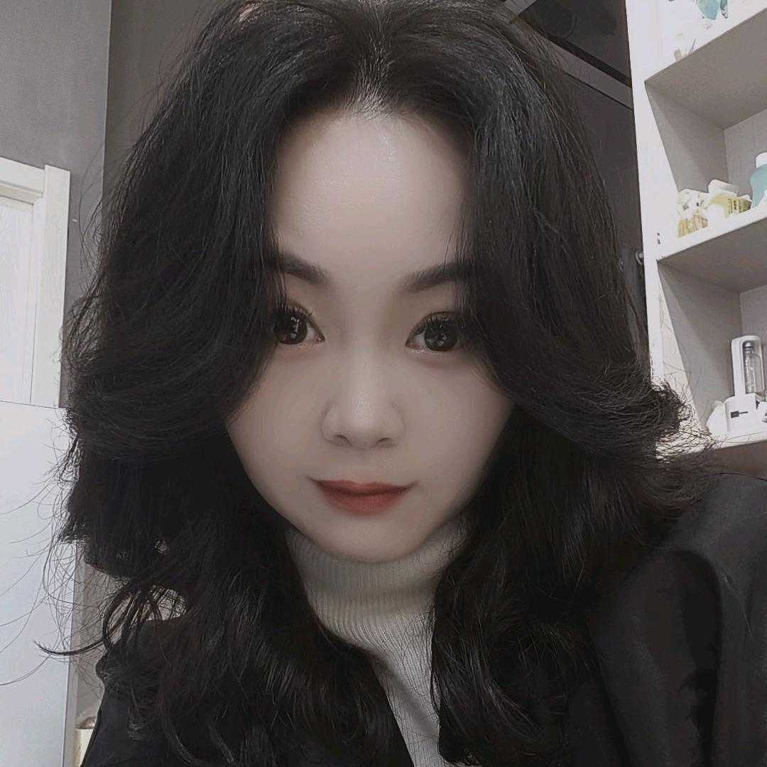曾大哒哒🌸🌸🌸