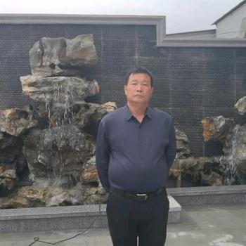 奋斗的搬砖人