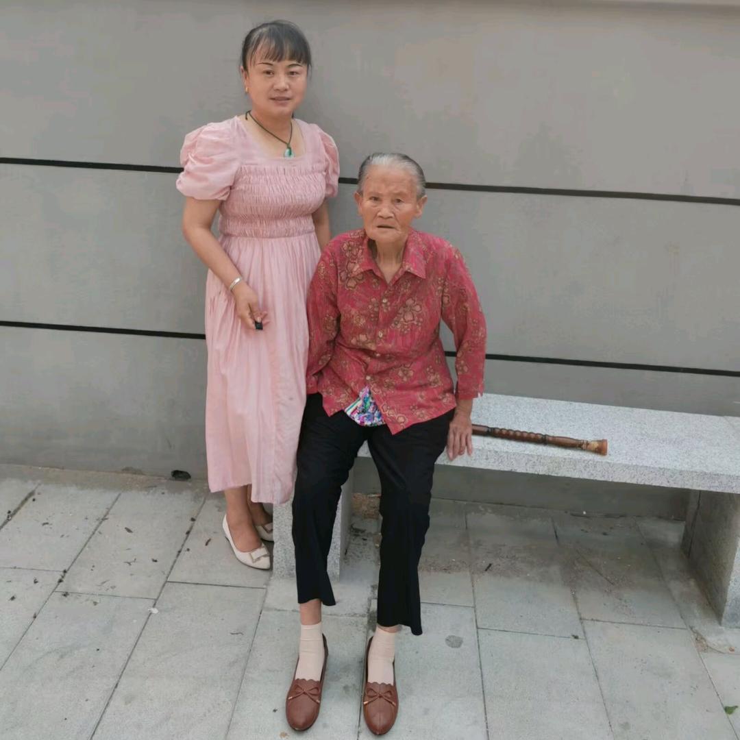 水木景苑小罗