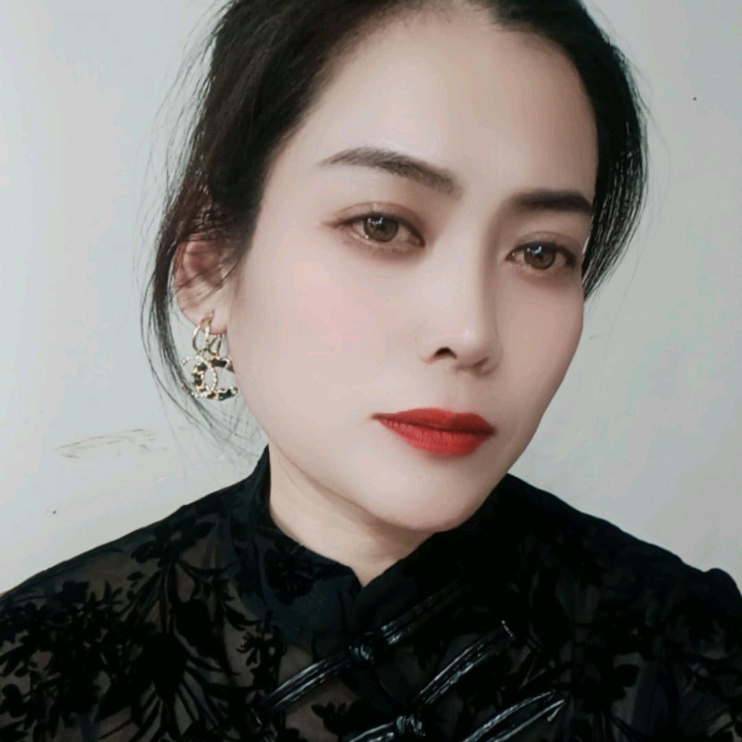@胭脂兰😝
