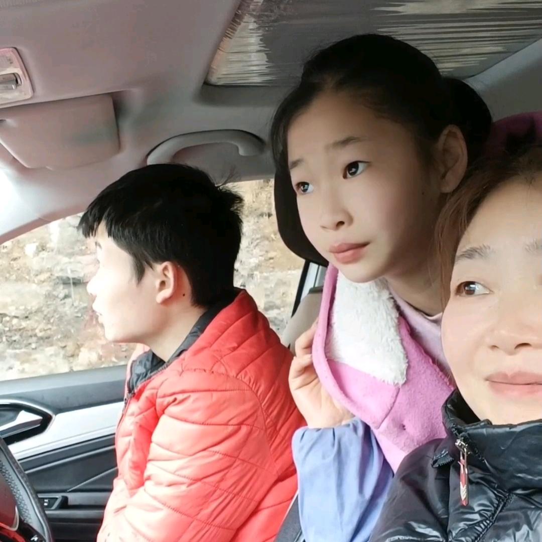 薇薇一笑很倾城