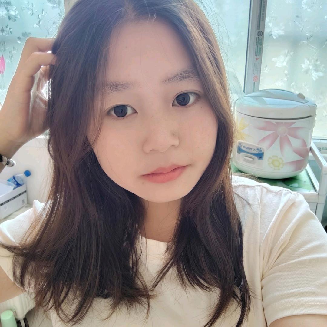 小莹✔