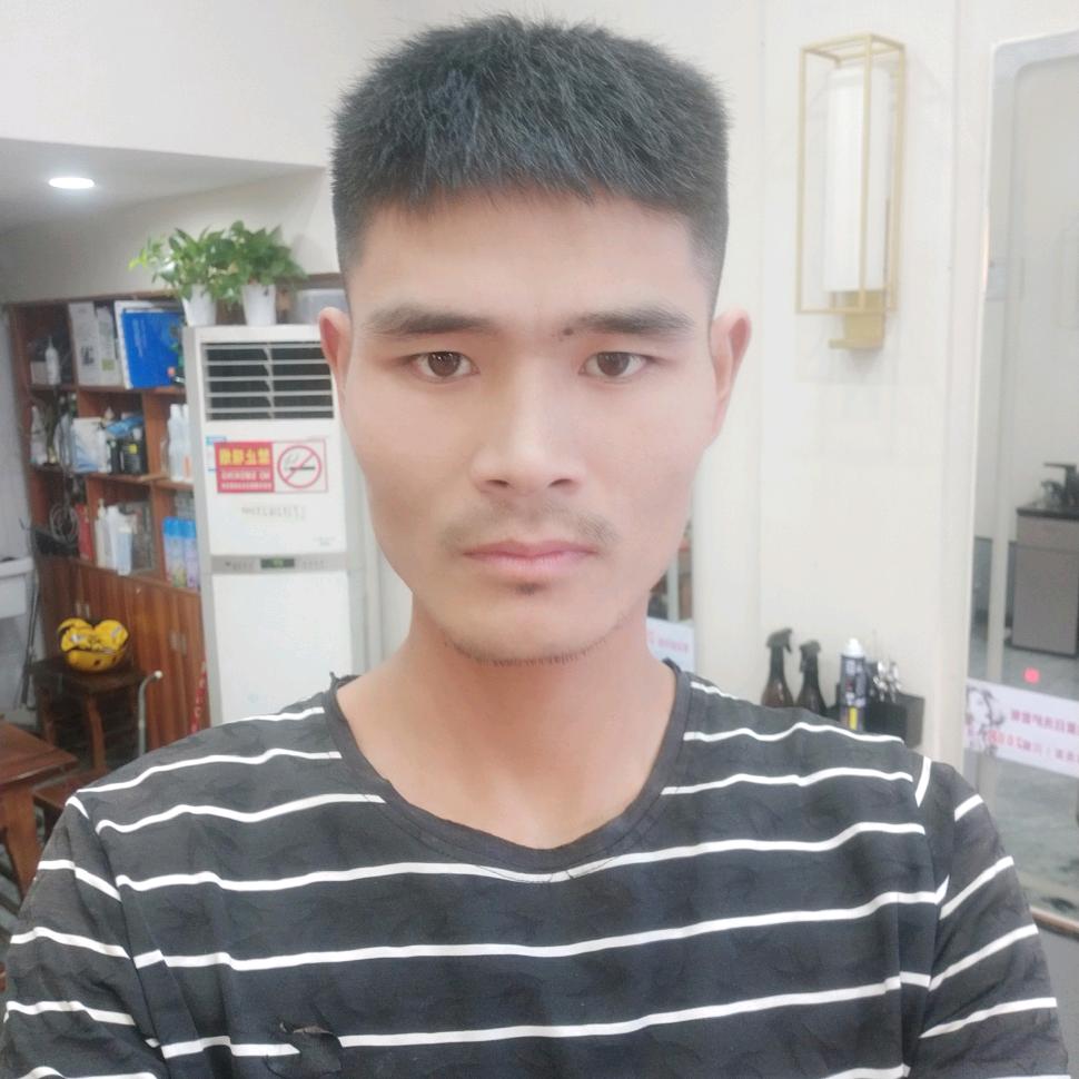 洛阳墨诗盾门窗小王