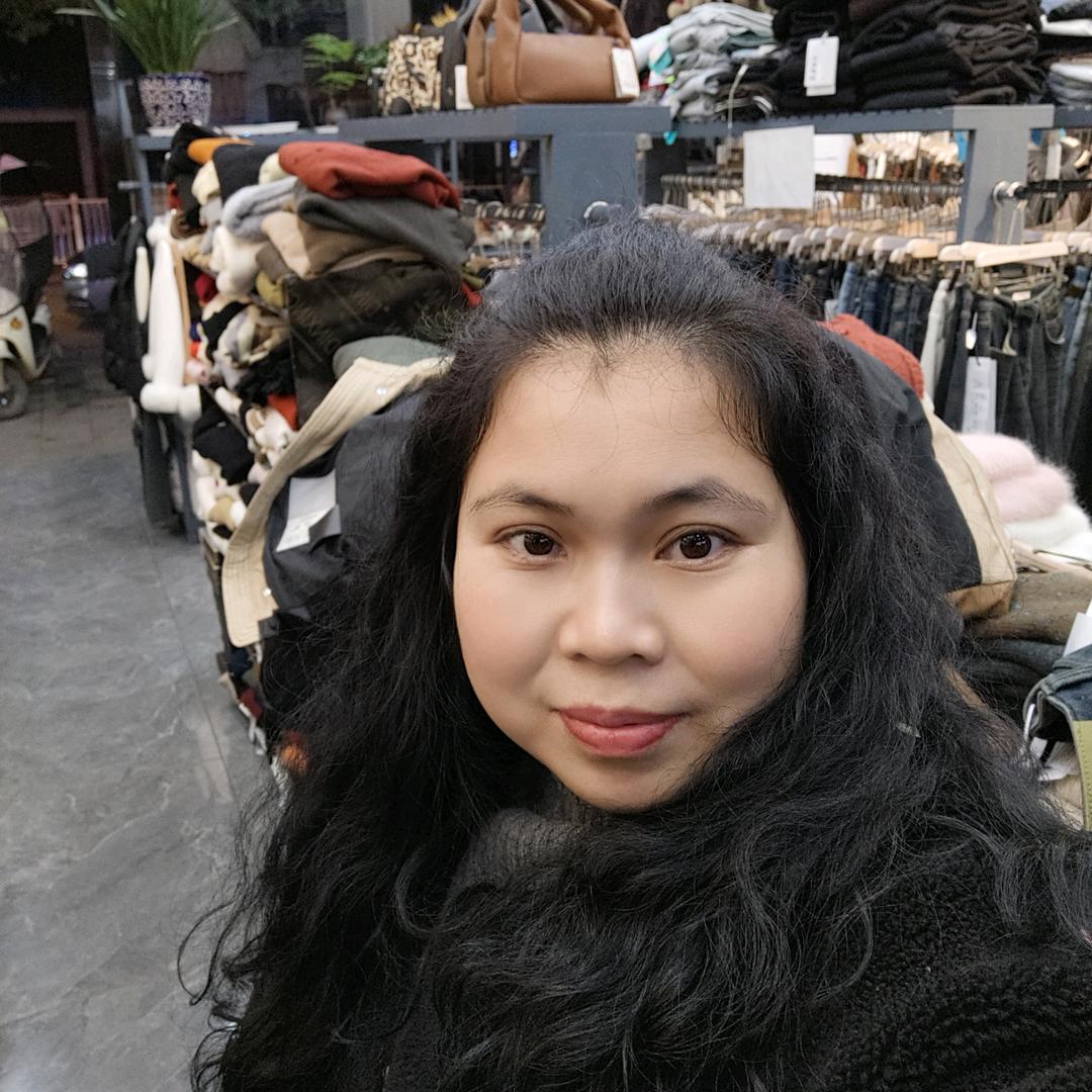 慈化(幸运阁)服装店李小燕