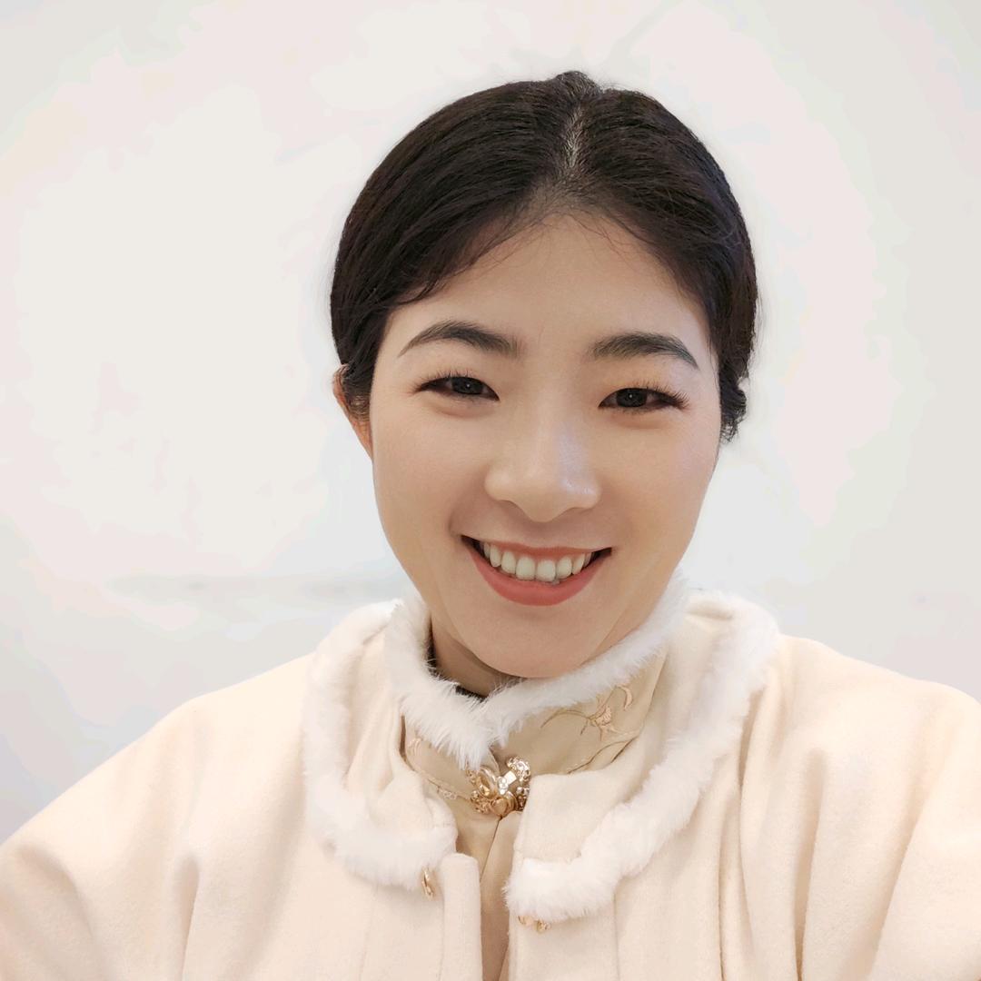 阳光彩虹小白马