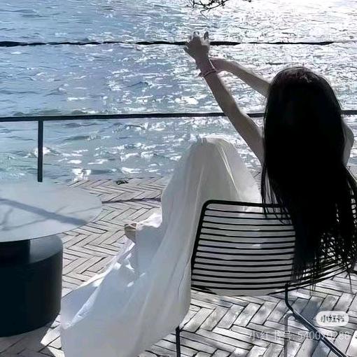 佩小琪໑ຼ₀✪ω✪💕（淡退版）