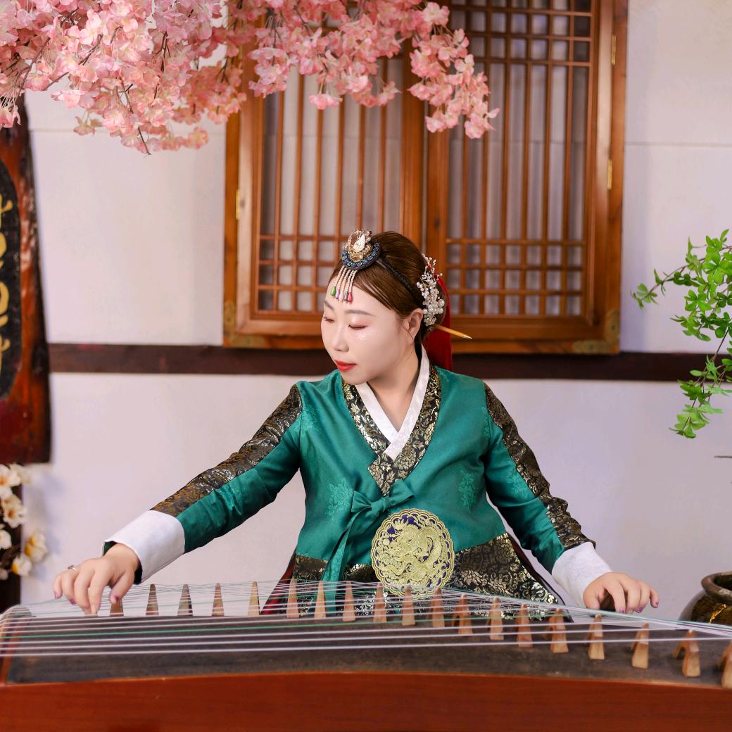 浅笑迷离半夏空白