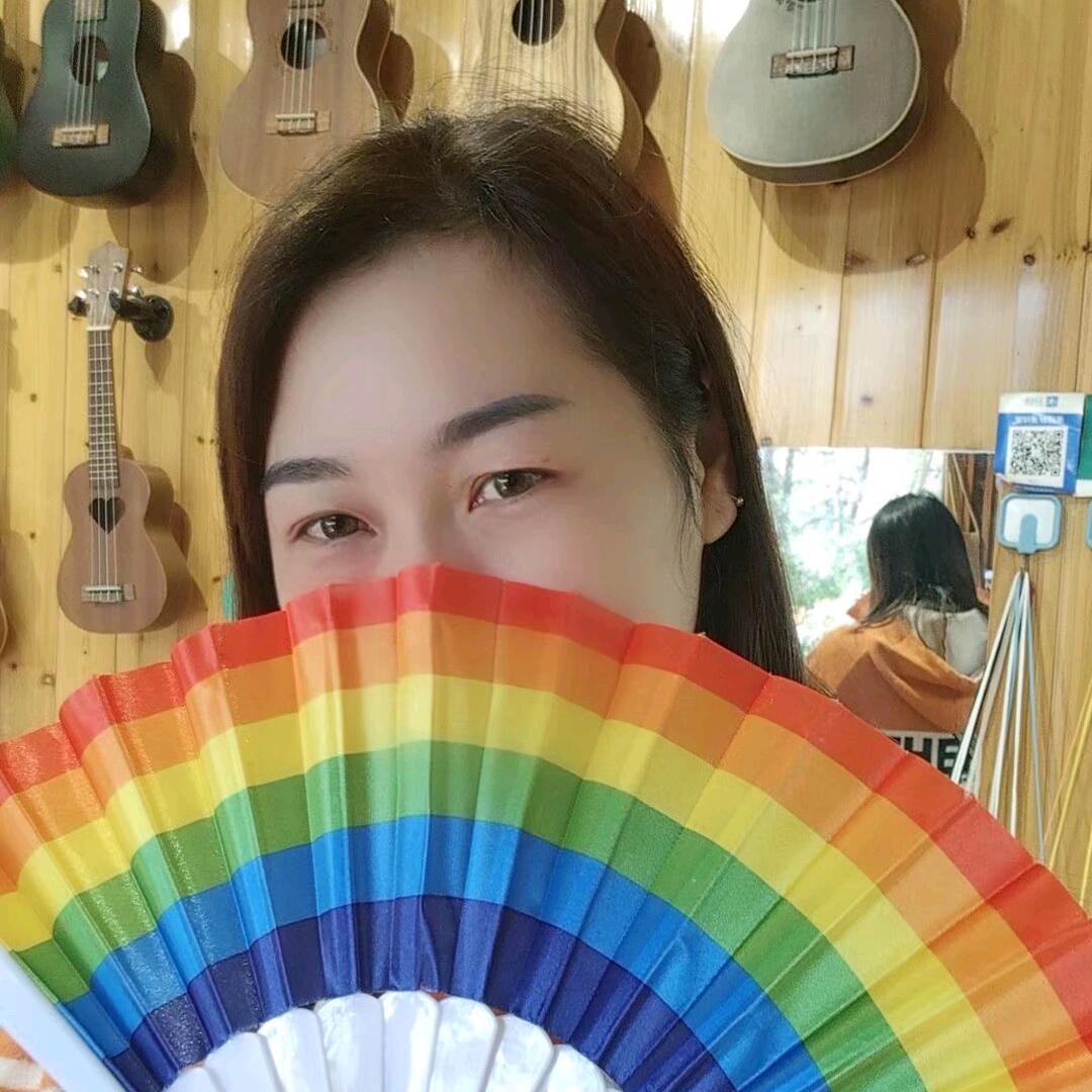 伍媚娘🐇🐇🐇