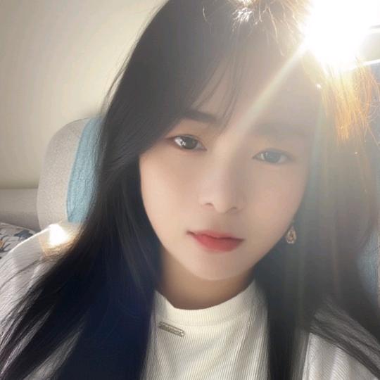 🥀এ蓝᭄ꦿ86年的姐💔ོ࿐ᩚ