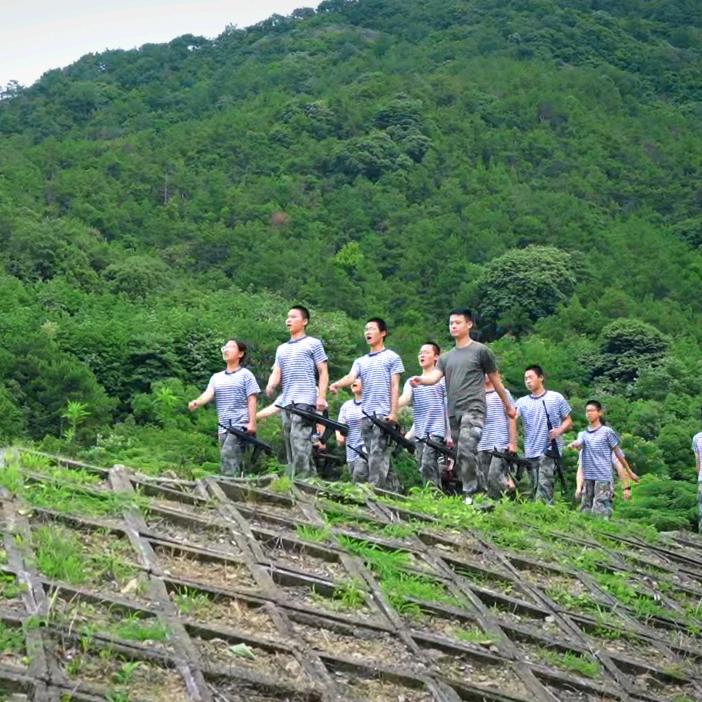 问题少年管教学校
