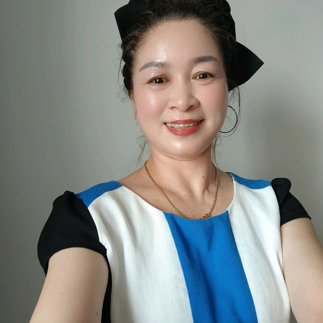 多莉