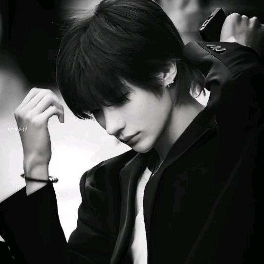 𝙬𝙖𝙡𝙠𝙢𝙖𝙣