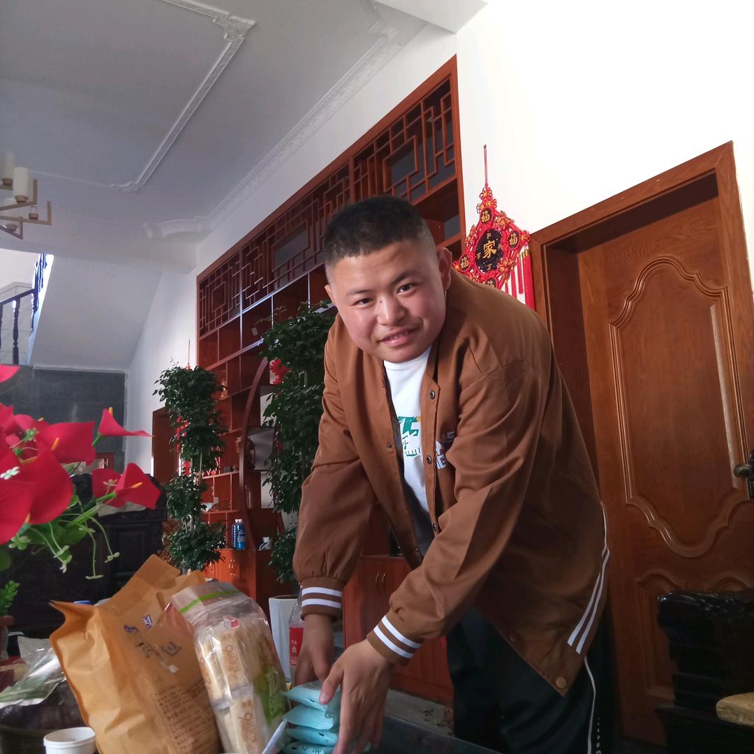 @杨冰