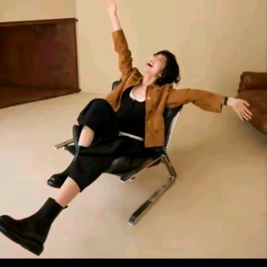 华吉言－女装服饰