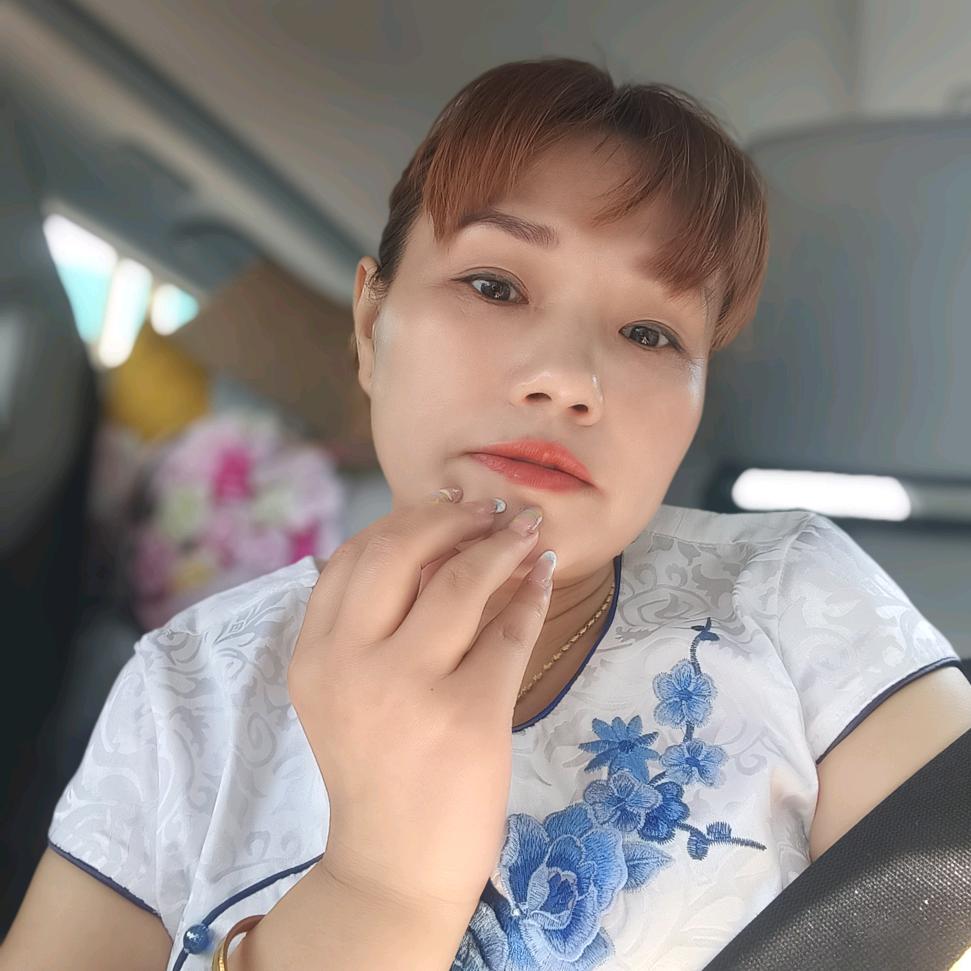 女人要对自己好点,什么都是敷衍