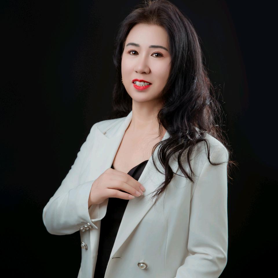 君姐（晚上21：00直播）