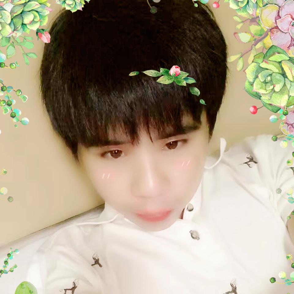 仿瓷小哥🌈