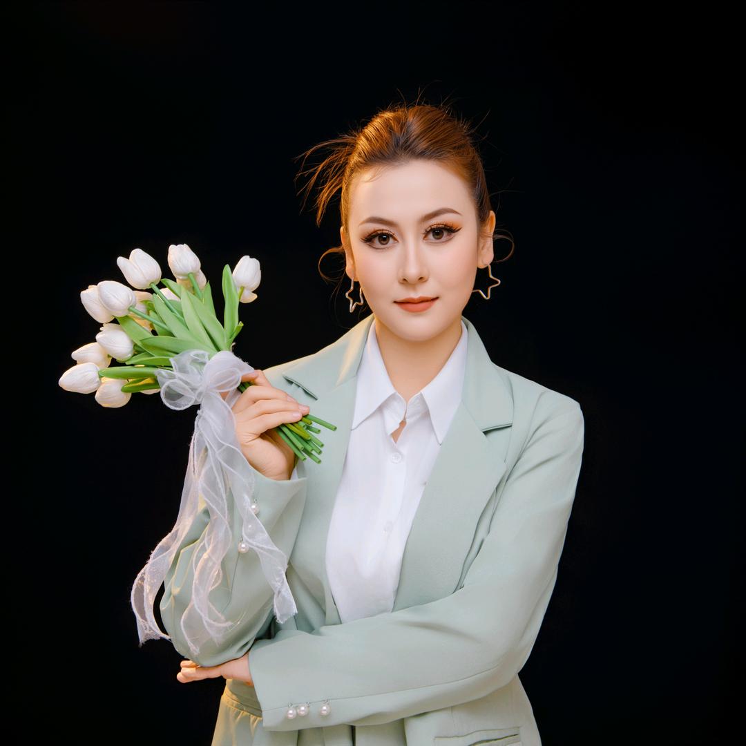 古丽杰乃提