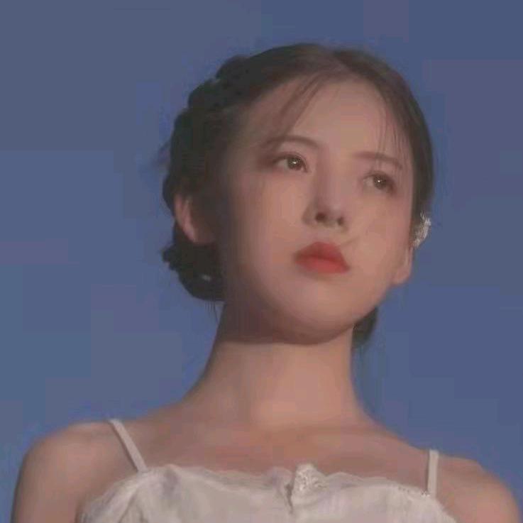 仲冬靈贰头像