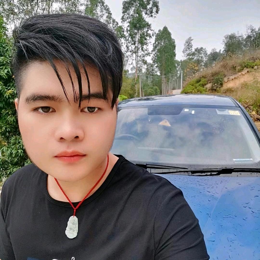 飞龙不锈钢饰品工厂