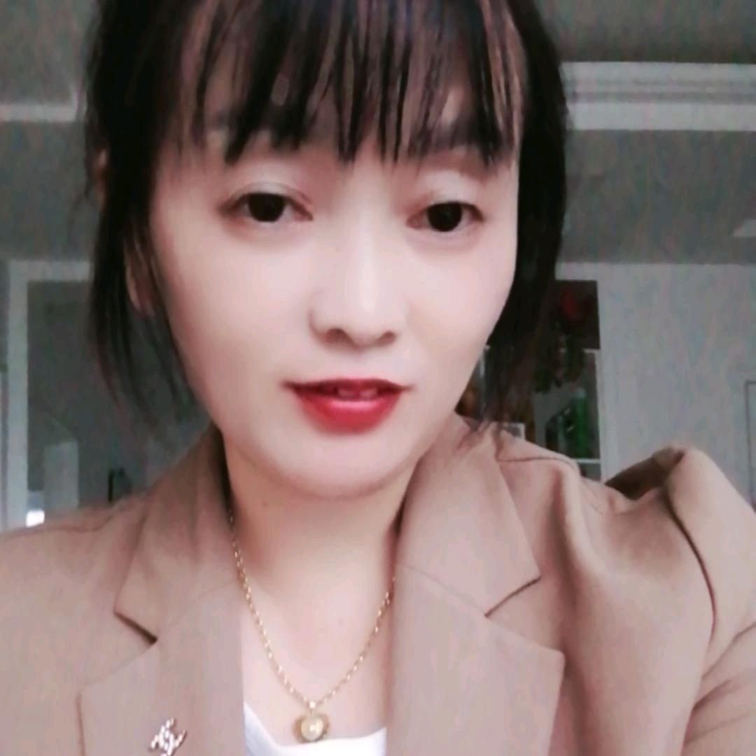 女强人女汉子单亲妈妈