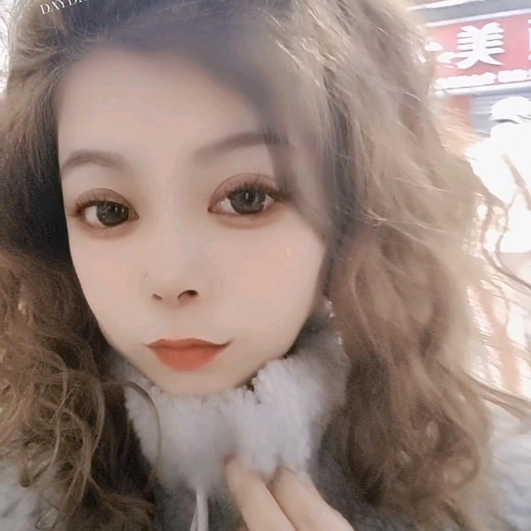 《威妮菲兒服饰》永安3栋5号巜厨窗有好货