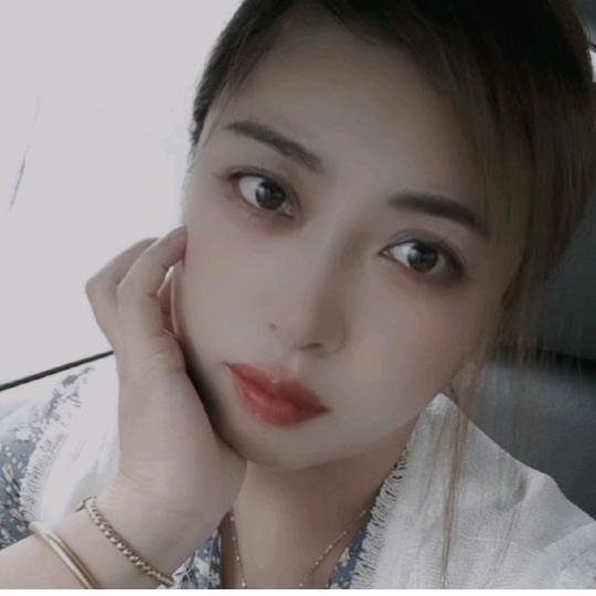 灌南小芹菜💃
