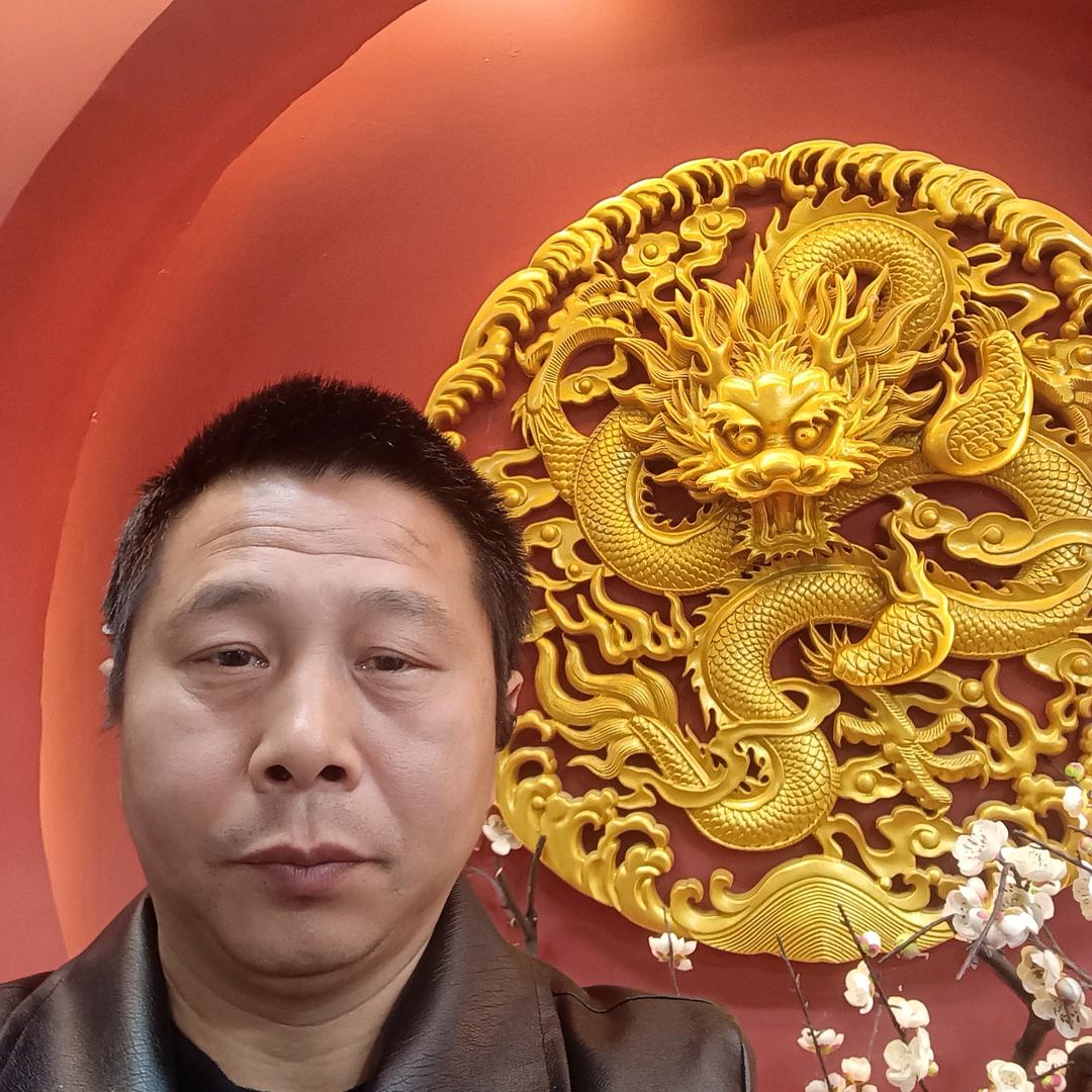 小刘（LluChengyl）