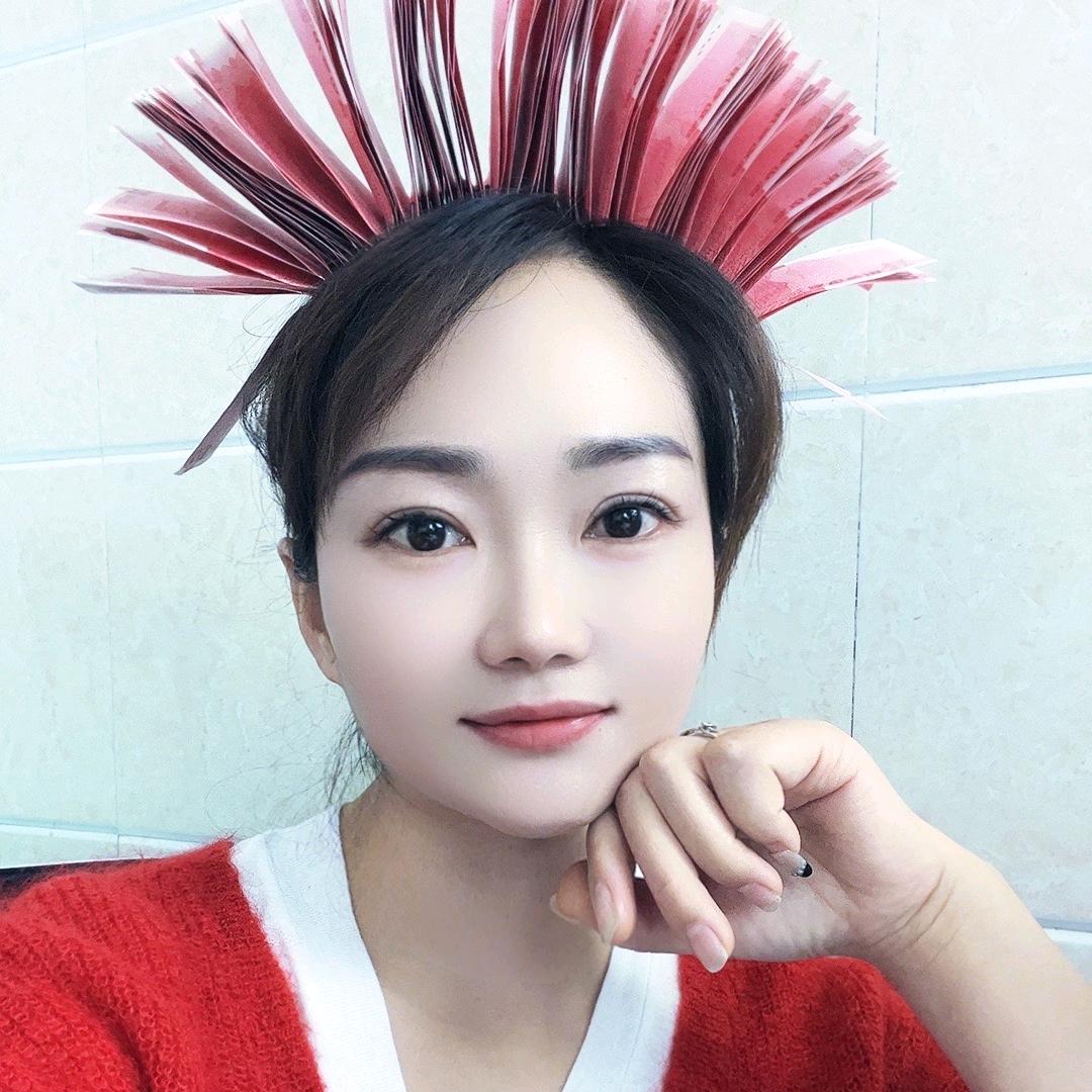 小虎牙瑞瑞说猪