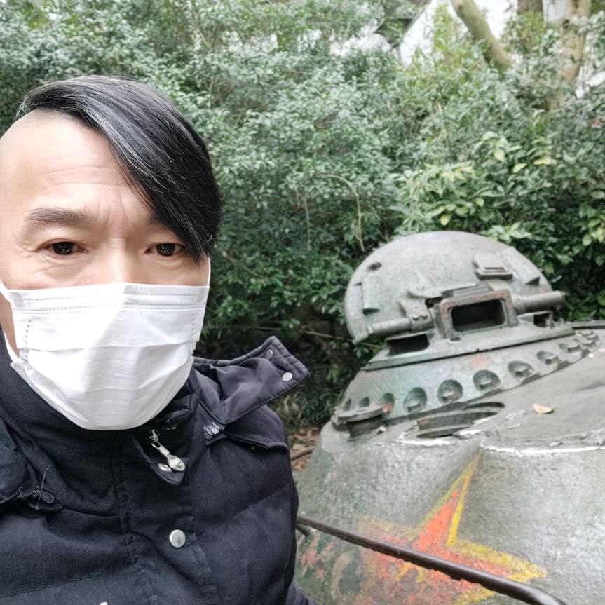 三毛骑着蚂蚁追老婆