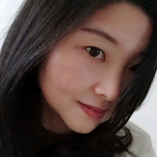 小霞