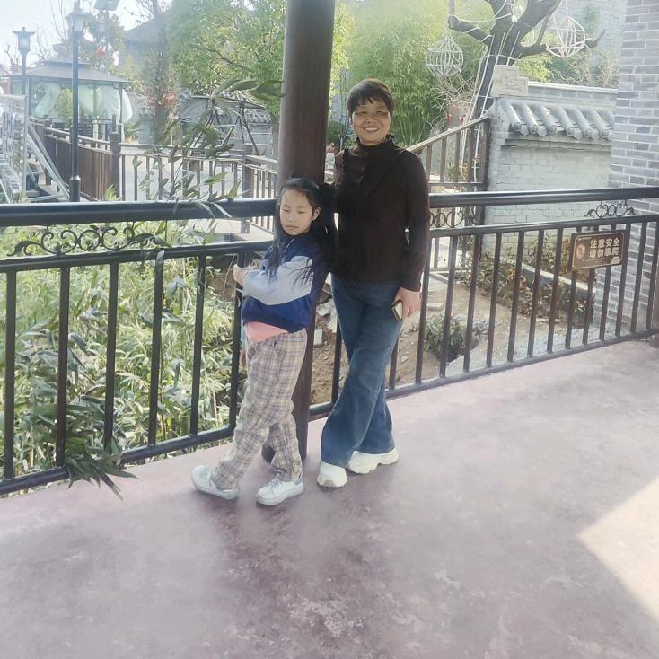 吕芊雨（豫兔）