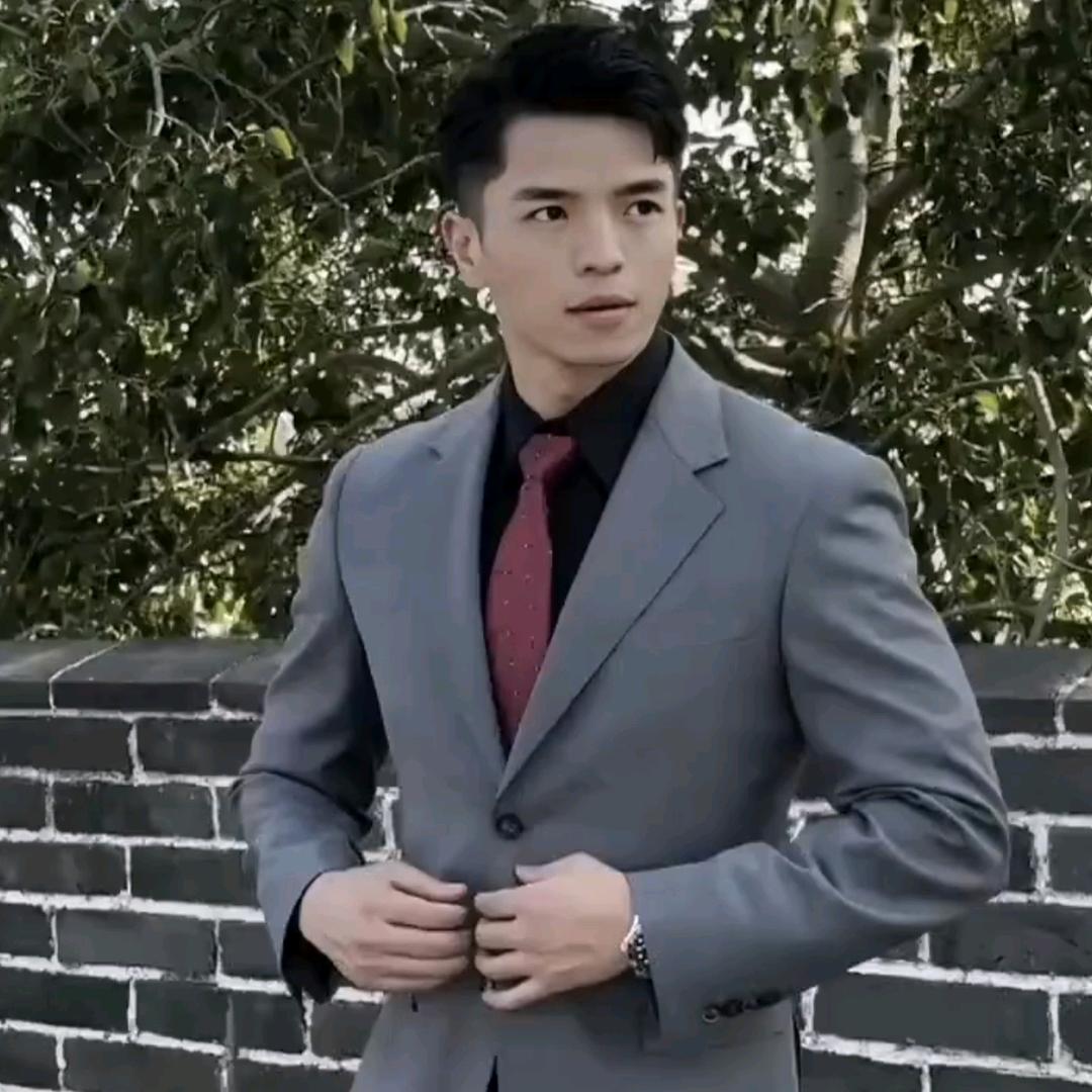 乾杯 []~（￣▽￣）~*霸总闻韶