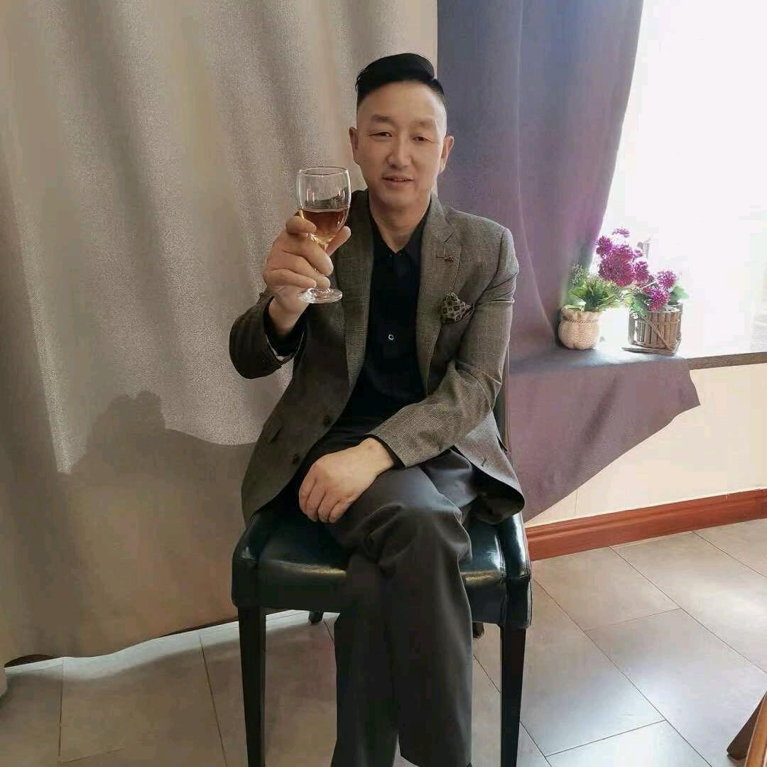 秦巴望芗客龚哥
