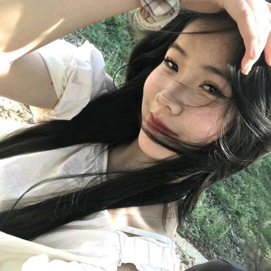 瑞子.